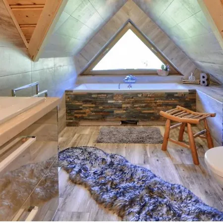 Villa Goralski Sen *